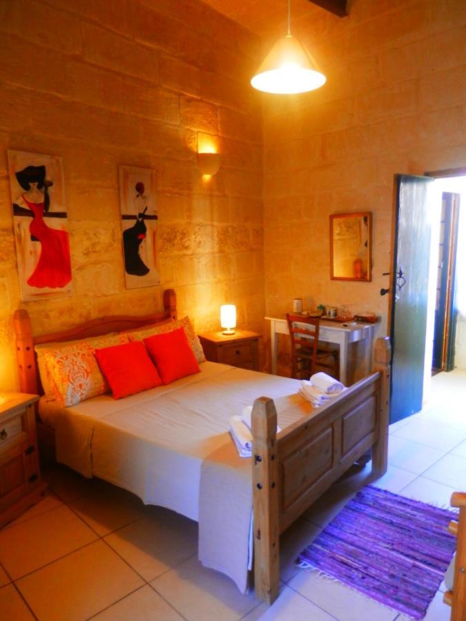 Arkati Literary B&B Sannat Ngoại thất bức ảnh